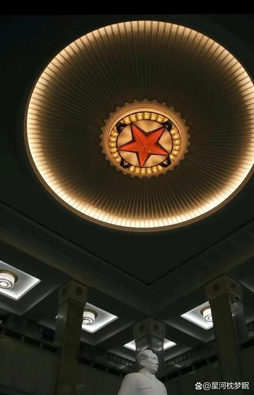 給我提供一張高清的法新社紅龍之眼原圖 給我提供一張高清的法新社紅龍之眼原圖 龍魚論壇 第24張