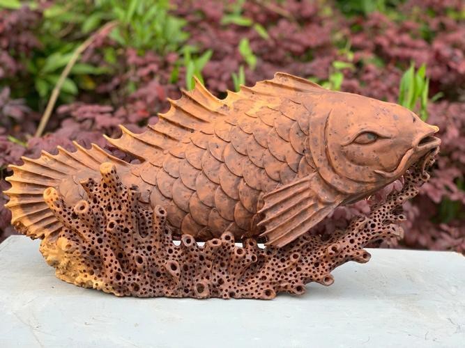 各種形態(tài)木雕魚(yú)圖片