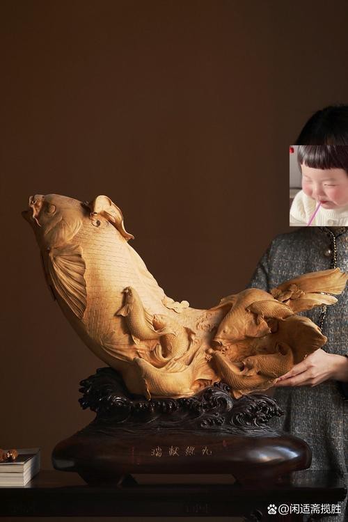 各種形態(tài)木雕魚(yú)圖片