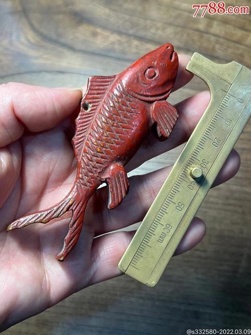 各種形態(tài)木雕魚(yú)圖片