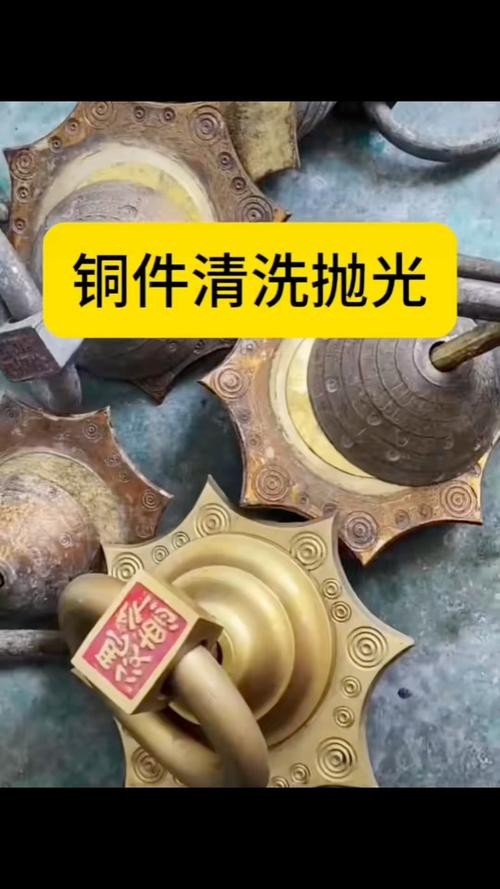 如何保養(yǎng)和維護(hù)龍頭魚擺件？