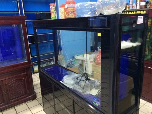 蘇州工業園區佳家水族館魚缸銷售：蘇州工業園區佳家水族館