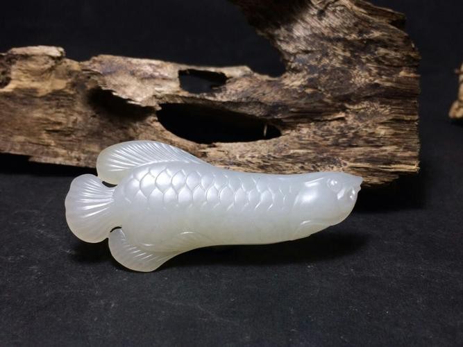金龍魚玉雕圖片