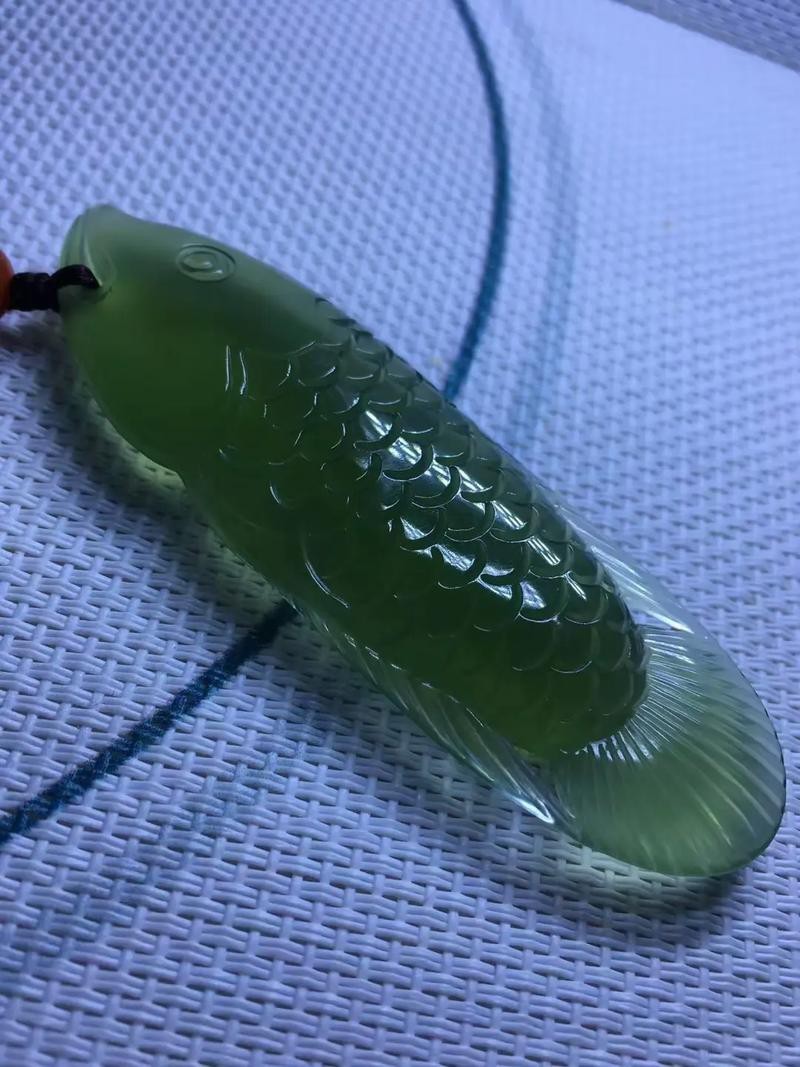 玉石金龍魚雕刻圖片