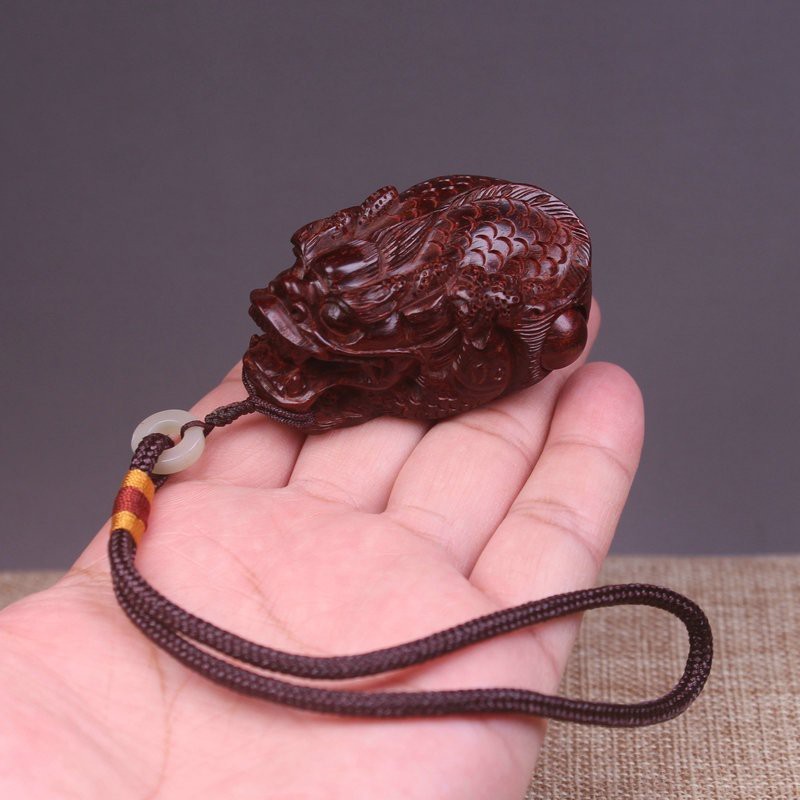 龍魚雕刻品如何保養