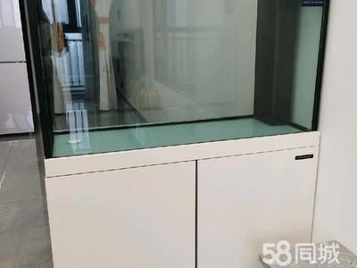 可麗愛btd1200魚缸價格：可麗愛btd1200魚缸價格存在差異在阿里巴巴上