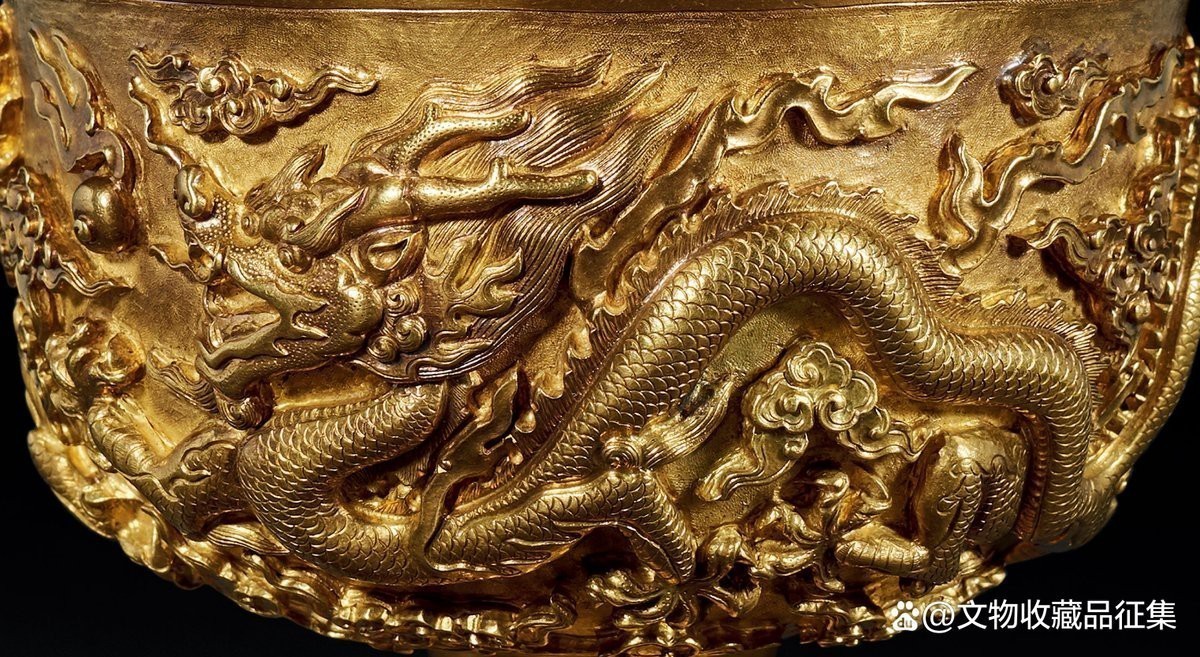 藍底和金底哪個更稀有？