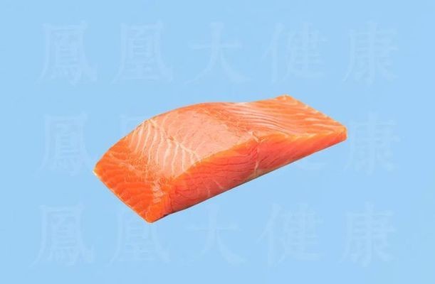 銀龍魚喂飼料不吃（銀龍魚喂飼料不吃怎么辦）