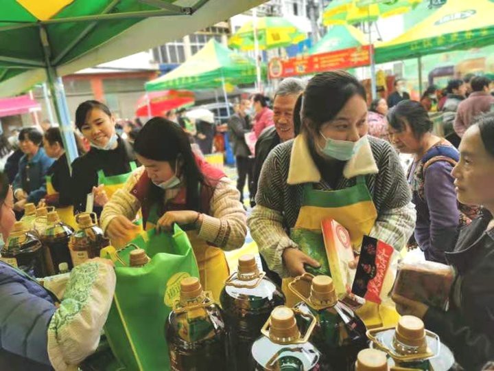 道道全和金龍魚哪個(gè)好 道道全和金龍魚哪個(gè)好 龍魚論壇 第3張