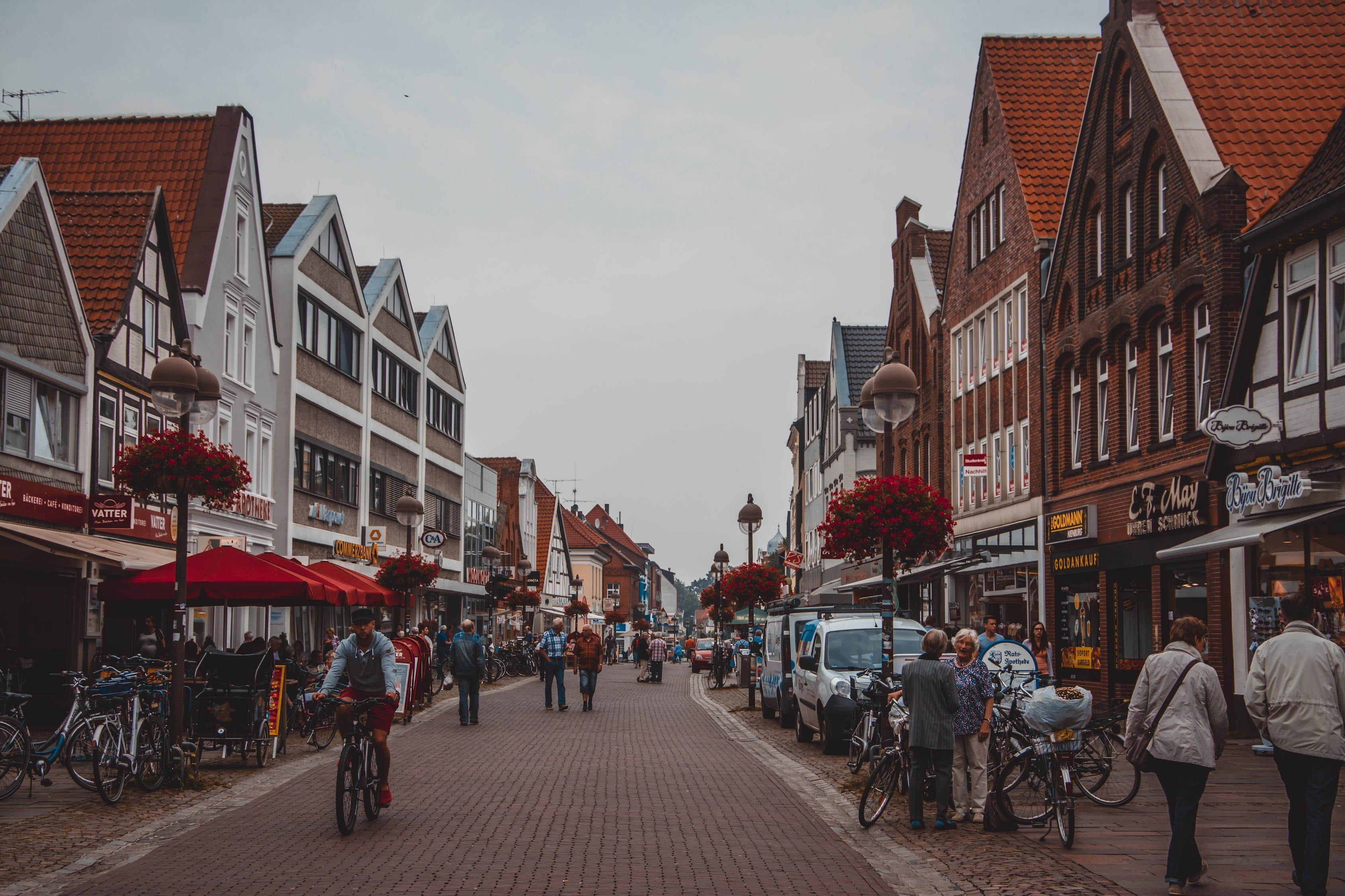 上海市浦東新區周浦鎮佳美漁具店