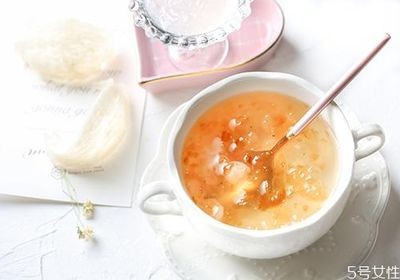 燕窩搭配哪些食材更營養，燕窩如何搭配食材調理脾胃