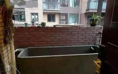 自制地板磚魚缸的材料選擇：地板磚魚缸的制作