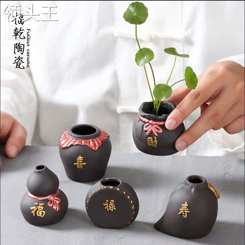 茶寵可以放在魚(yú)缸里嗎視頻：茶寵可以放在魚(yú)缸里嗎