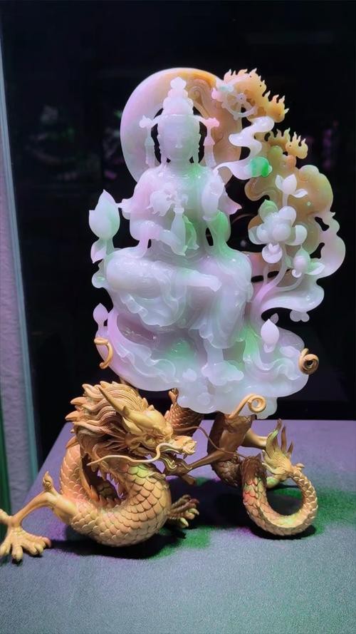 最貴的翡翠擺件圖片