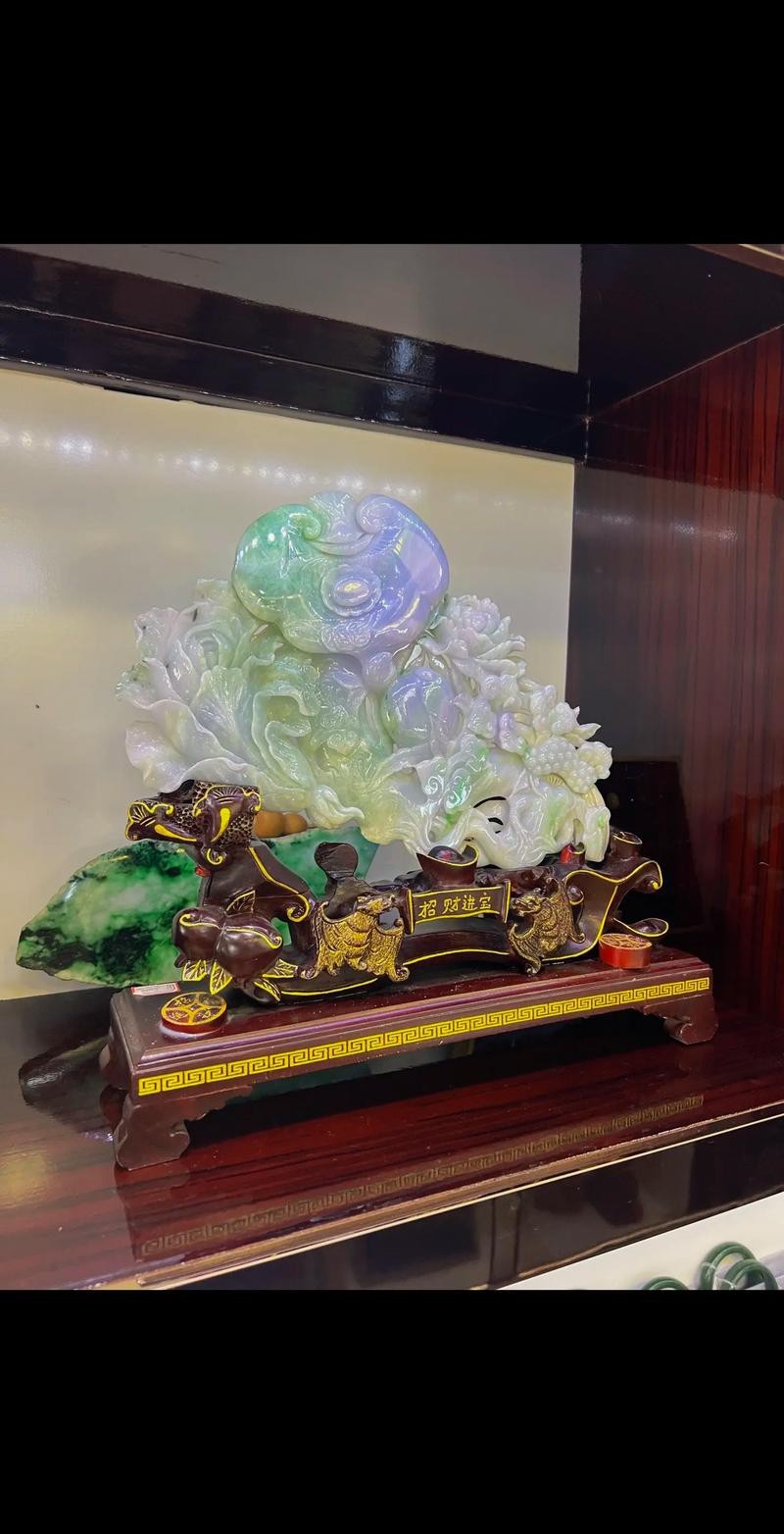 最貴的翡翠擺件圖片