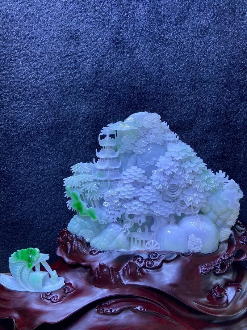 最貴的翡翠擺件圖片