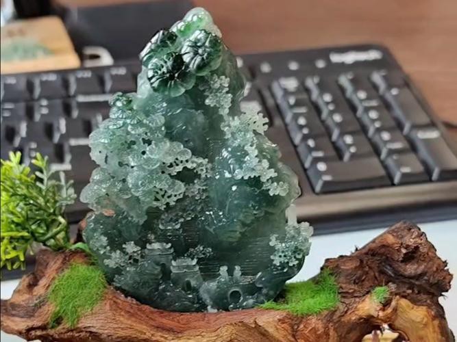 最貴的翡翠擺件圖片