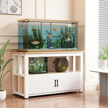 魚缸定制多少錢一個（定制大型魚缸價格因材質(zhì)、尺寸、形狀以及配件的品質(zhì)和規(guī)格而異）
