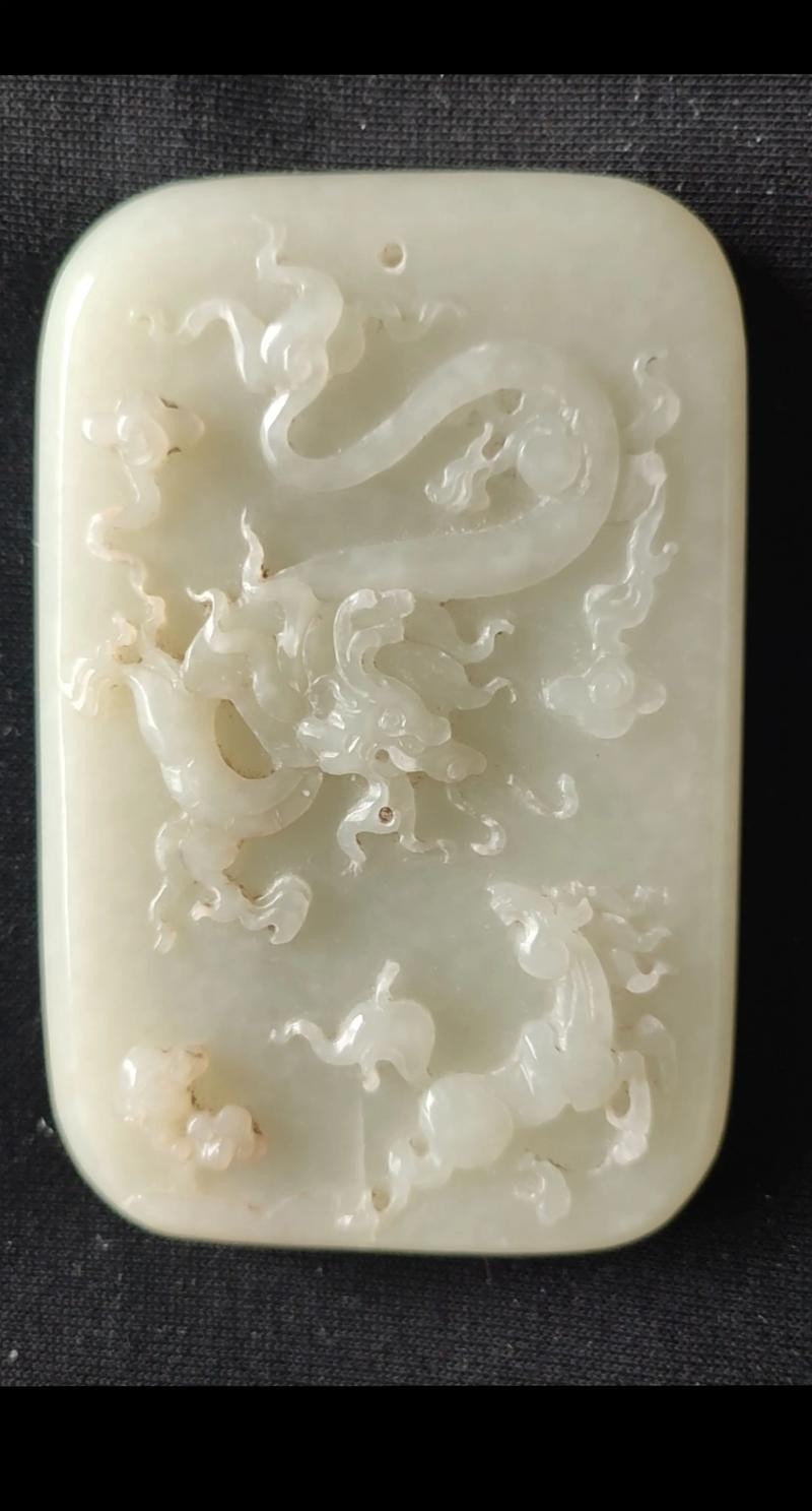 龍擺件哪個材質(zhì)最有收藏價值？