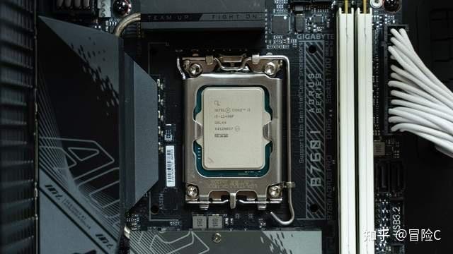 紅龍200適合哪些CPU？