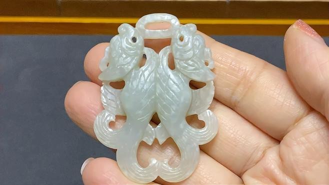 和田玉龍魚吊墜圖片大全