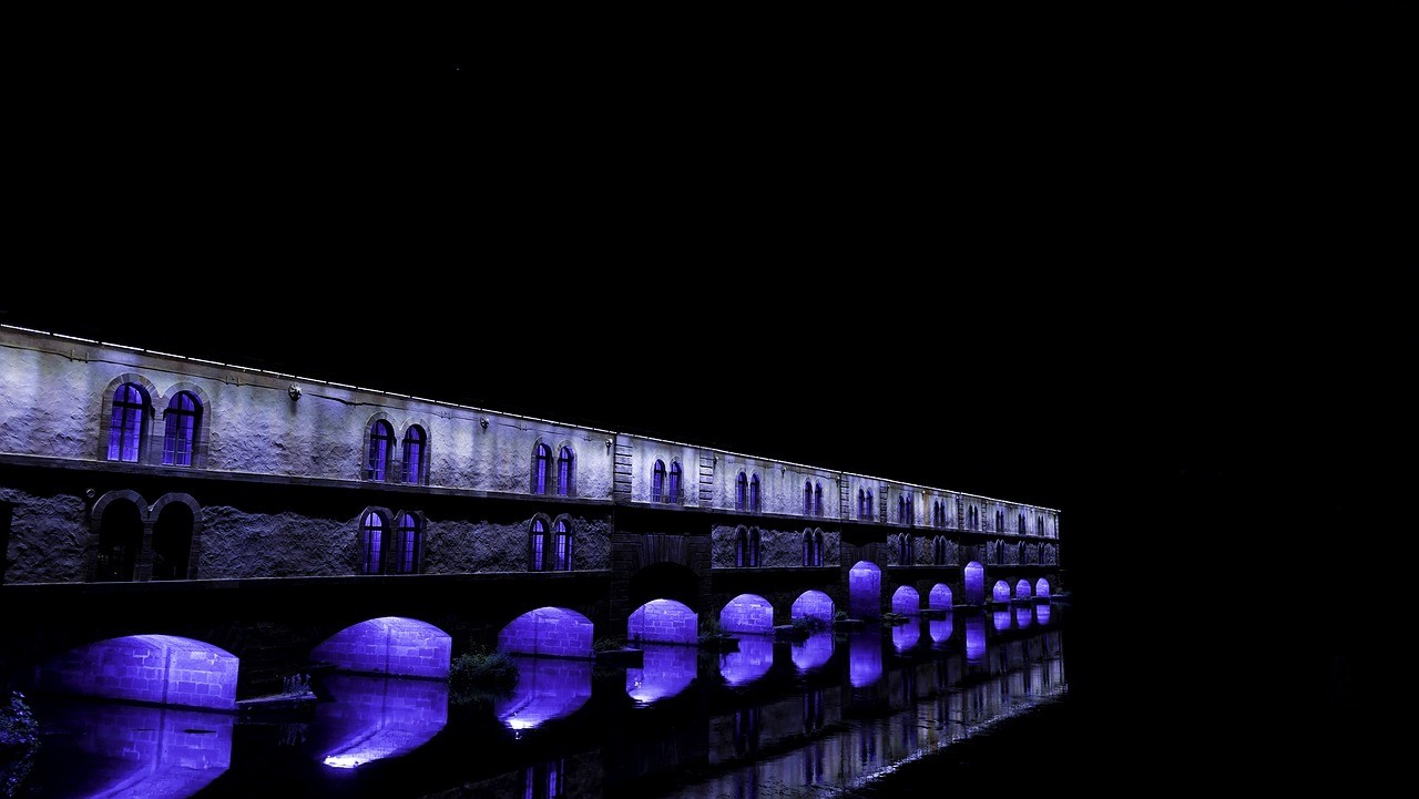 綏化市北林區(qū)森貝爾生態(tài)魚缸專賣店（綏化市北林區(qū)森貝爾生態(tài)魚缸專賣店電話）