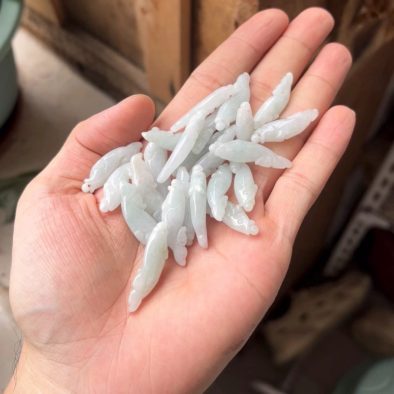 翡翠魚吊墜