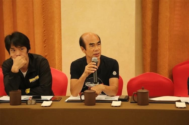 龍魚協會會長文建強