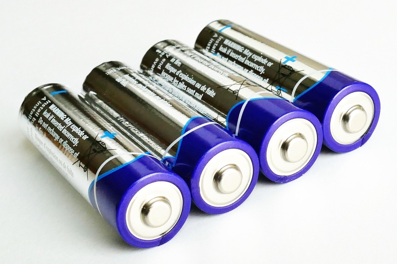 金龍羽固態電池技術何時能成熟？