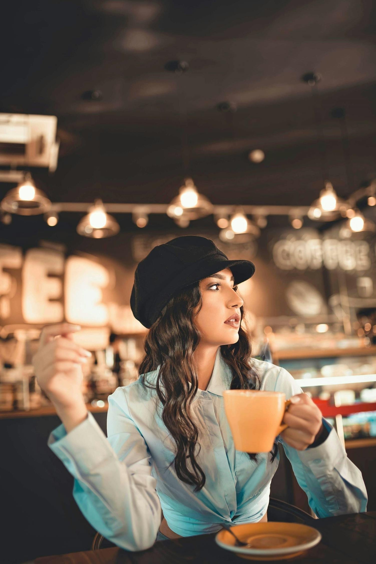 勝男改造老公穿女裝的故事