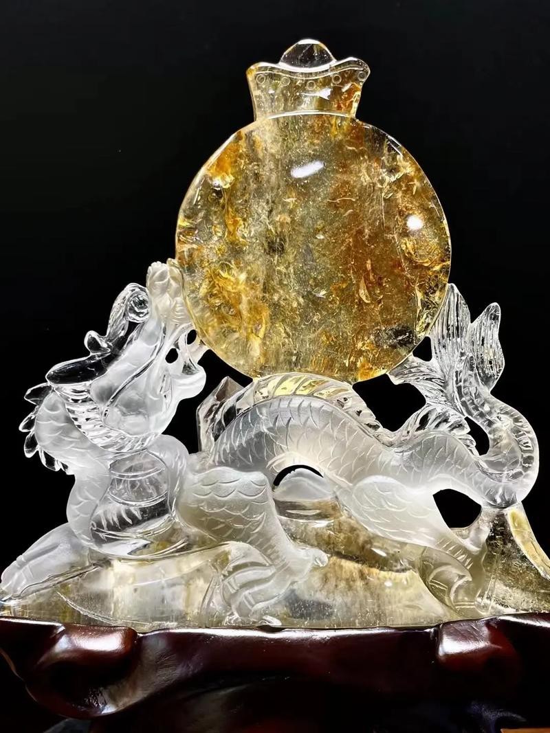能提供更多龍擺件的圖片嗎？