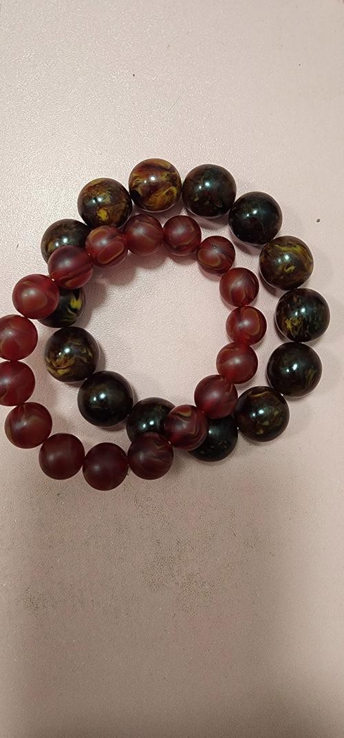 能提供幾張真假紅龍涎對比圖嗎？
