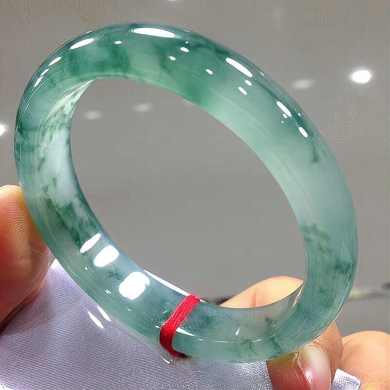 翡翠的寓意和象征