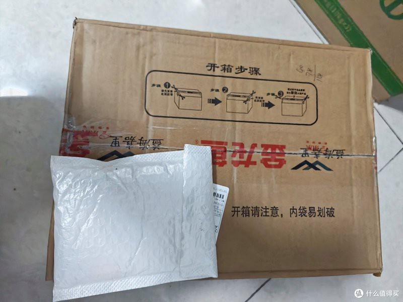 金龍魚外包裝箱