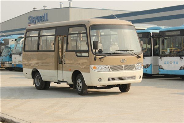 金龍19座中巴車詳細配置
