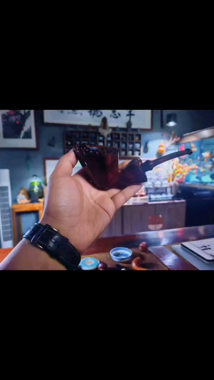 魚，煙斗