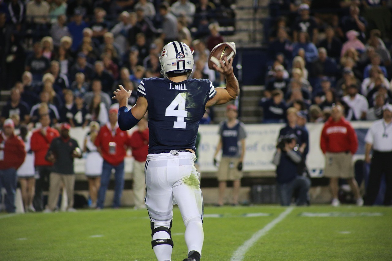 巔峰霍華德力量大還是奧尼爾