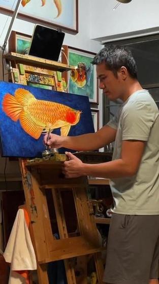 能推薦一些高清的紅龍魚壁紙嗎？