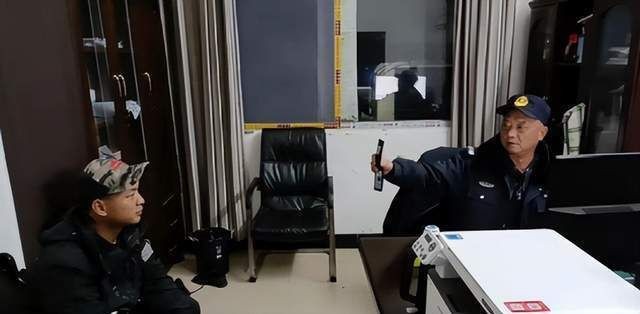魚缸內養泥鰍的利弊：養泥鰍的利弊