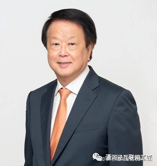 金龍魚新加坡籍高管背景如何