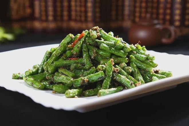 干煸和香煎龍魚哪個更費油？