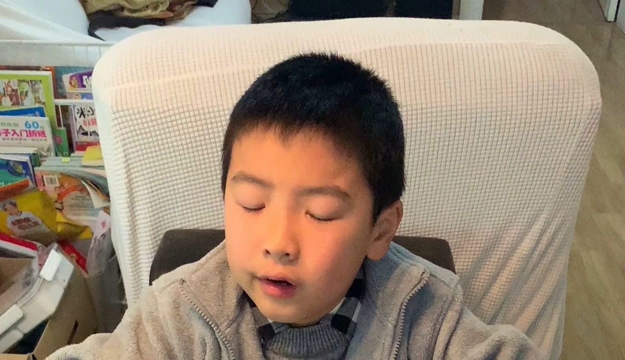 六角恐龍魚不肯吃東西（六角恐龍魚不吃東西可能由多種因素引起六角恐龍魚疾病預防措施）