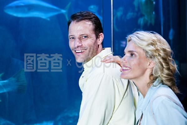 魚缸夫婦是什么意思：“魚塘夫婦”是什么意思