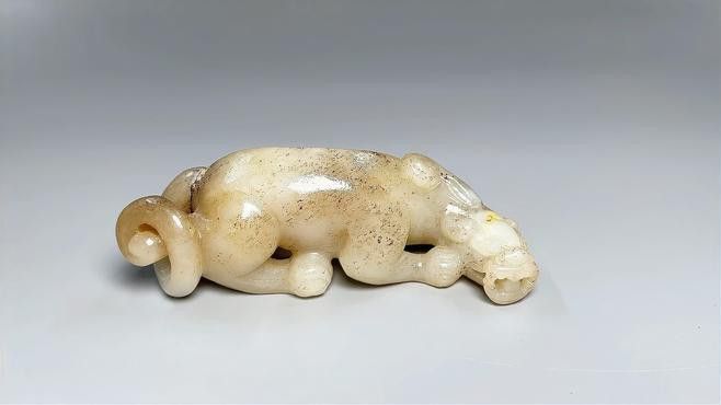 哪種材質的龍擺件最有收藏價值？