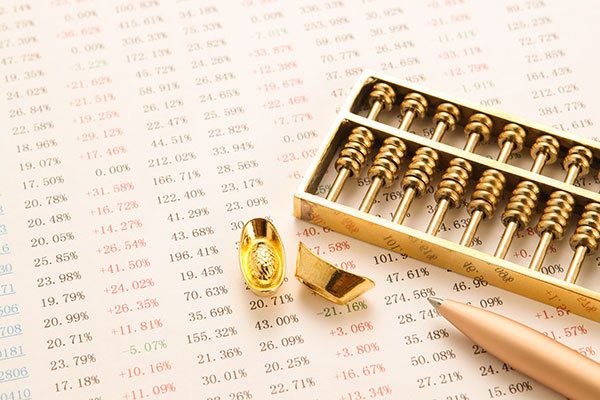 白條魚可以喂龍魚嗎（如何判斷白條魚健康，龍魚消化系統特點，防止龍魚過量進食方法）