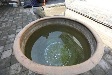魚缸有不用換水的嗎視頻講解，如何選擇高效的魚缸過濾器魚缸換水頻率的最佳實踐觀賞魚健康養殖的秘訣