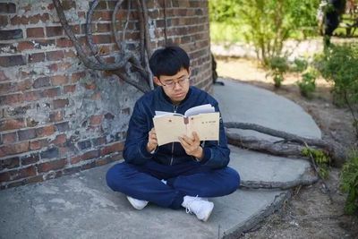 金龍魚游戲的作文英語：金龍魚游戲作文英語作文英語作文英語作文英語英語