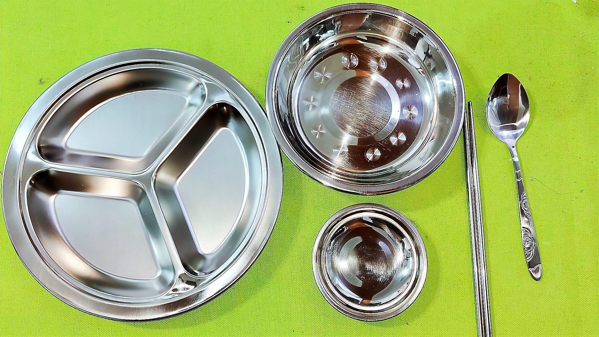 哪種材質的水龍雕塑最耐腐蝕？