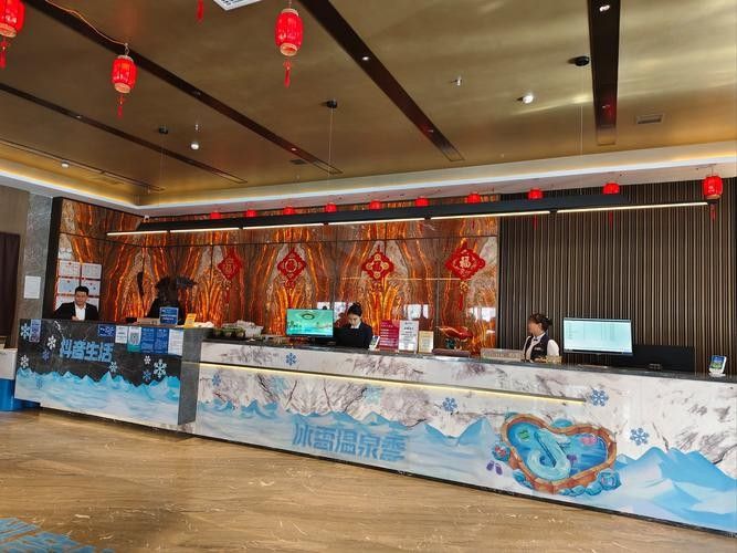 臨潭開水族店怎么樣？加盟祥龍魚場賣龍魚市場怎樣？