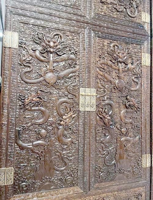 給我推薦一些著名的古典家具金龍裝飾真品 龍魚百科 第7張 給我推薦一些著名的古典家具金龍裝飾真品 給我推薦一些著名的古典家具金龍裝飾真品 龍魚百科 第7張